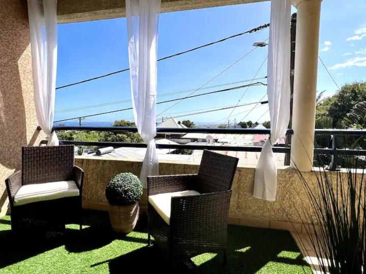 Chez Gerard Apartment Saint Pierre Bagian luar foto