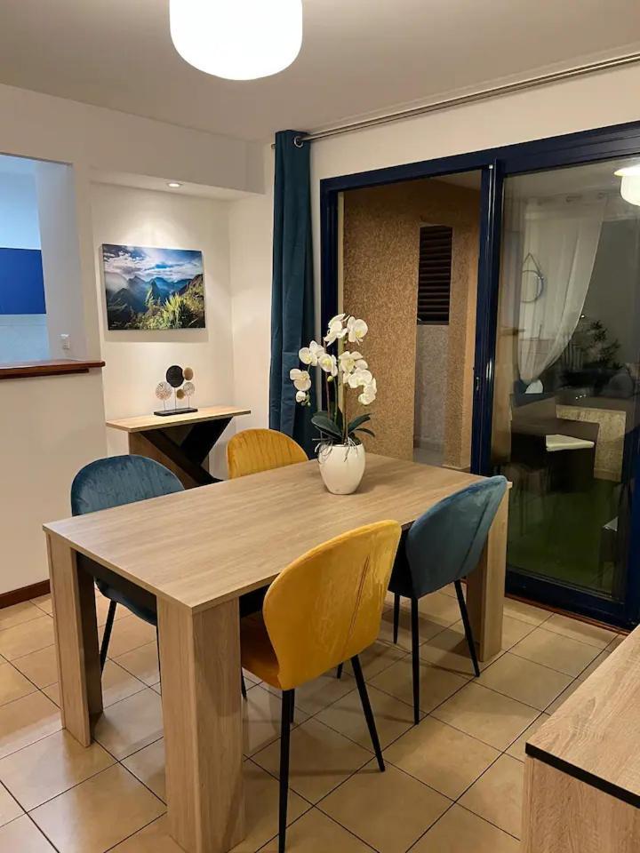 Chez Gerard Apartment Saint Pierre Bagian luar foto